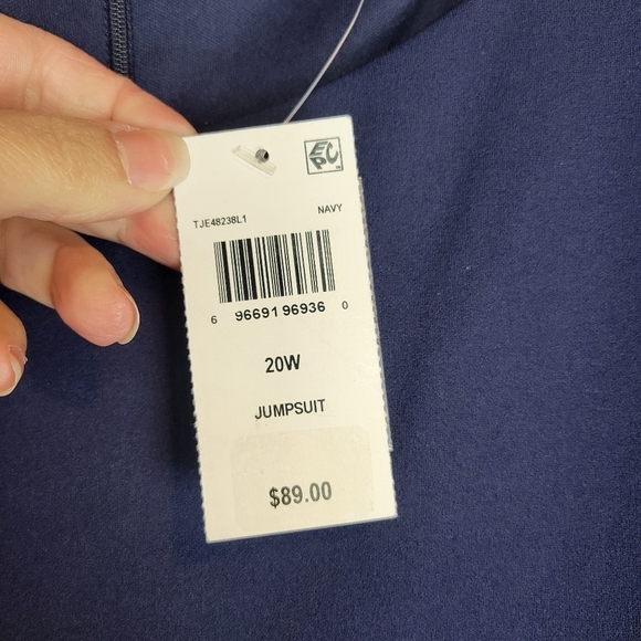 NWT Connected Apparel Women's Plus Capelet Wide Leg Jumpsuit in Navy - Picture 11 of 11